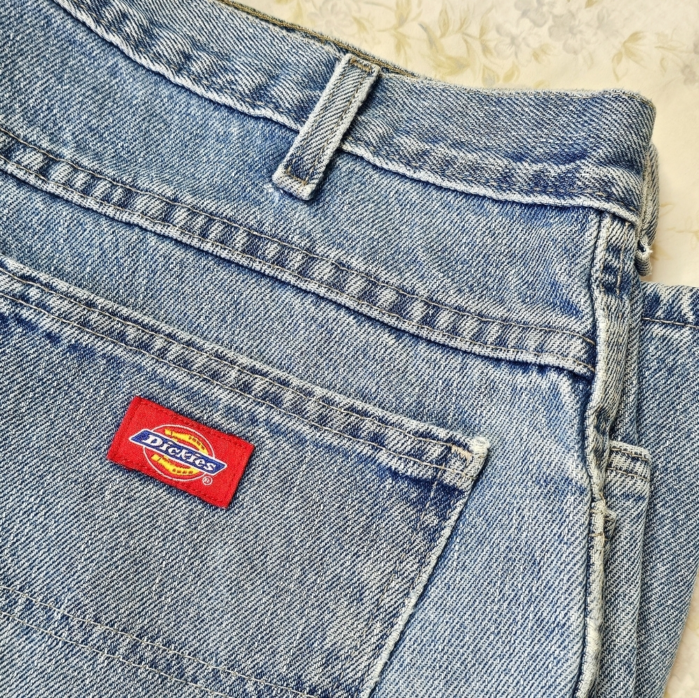 Dickies Mens Distressed Denim Cargo Shorts Size 40